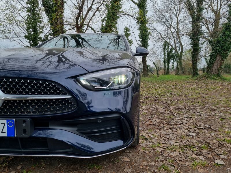 Mercedes Classe C 300e: le foto del plug-in della Stella 3