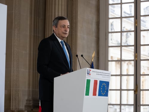 Ormai è un'economia di guerra. Inflazione ai massimi dal 1991
