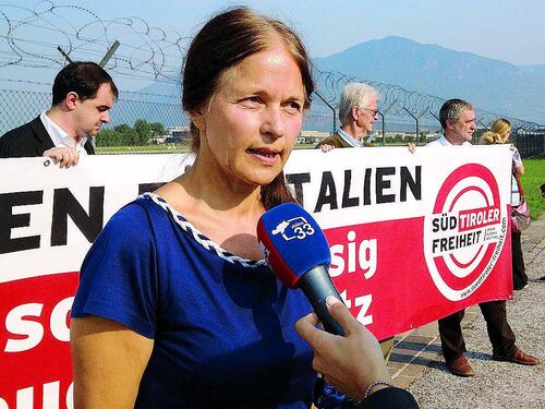 Provocazione in Alto Adige: referendum sulla secessione