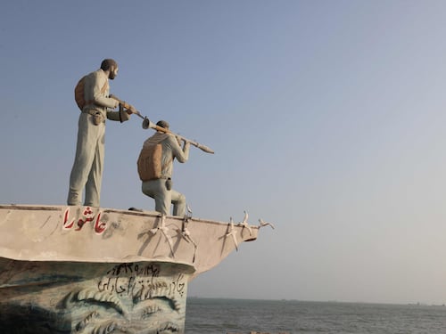 Usa-Iran, intesa più vicina. Ma ancora raid incrociati
