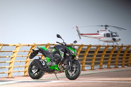 Prova Kawasaki Z800 12