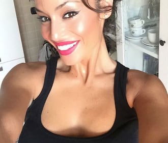Raffaella Fico via Instagram, tra famiglia e lavoro 12