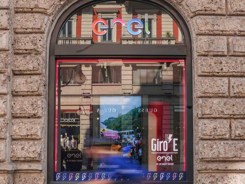 Giro-E Enel 2026, oltre 1.000 km in sella alle bici elettriche sulle strade del giro d'Italia dal 12 al 31 maggio