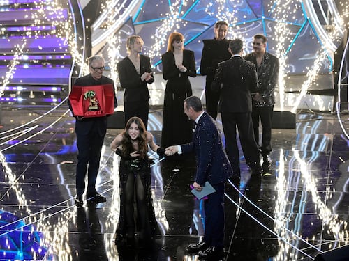 Sanremo, il Tar boccia l'affidamento Rai
