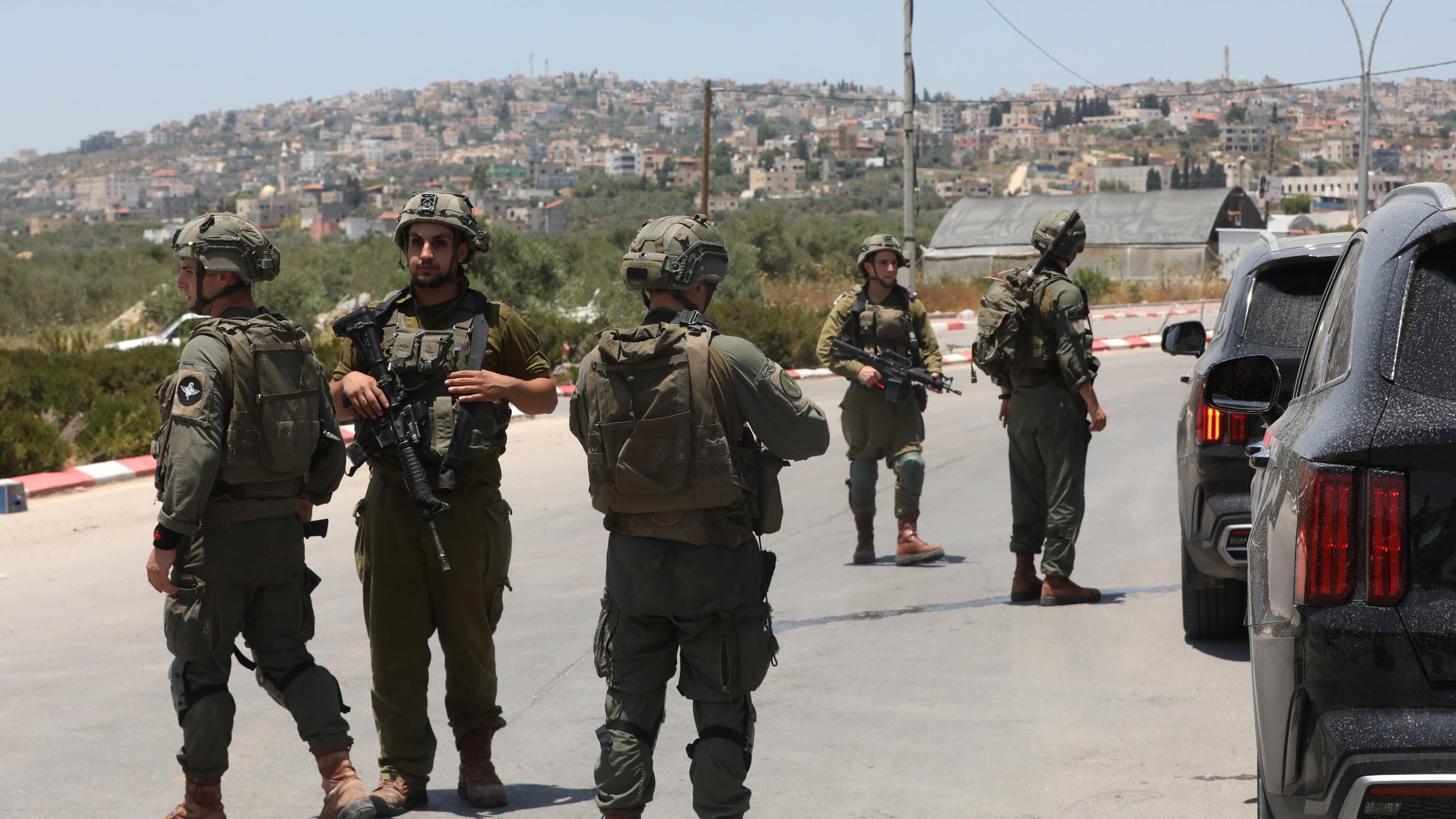 Vendetta in Cisgiordania. È strage di israeliani. Hamas e Jihad esultano