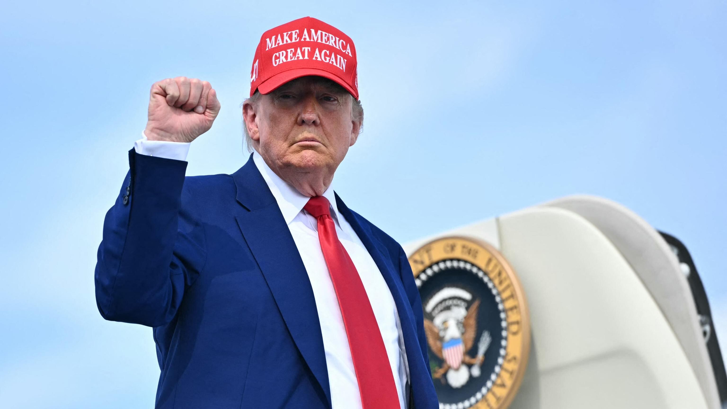 "Durerà per sempre". Così Trump ha ottenuto l'accordo sul cessate il fuoco tra Israele e Iran