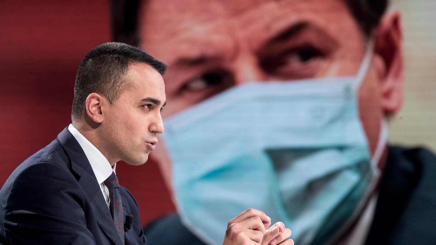 "Ormai si sta bruciando...". I 5S archiviano già Conte