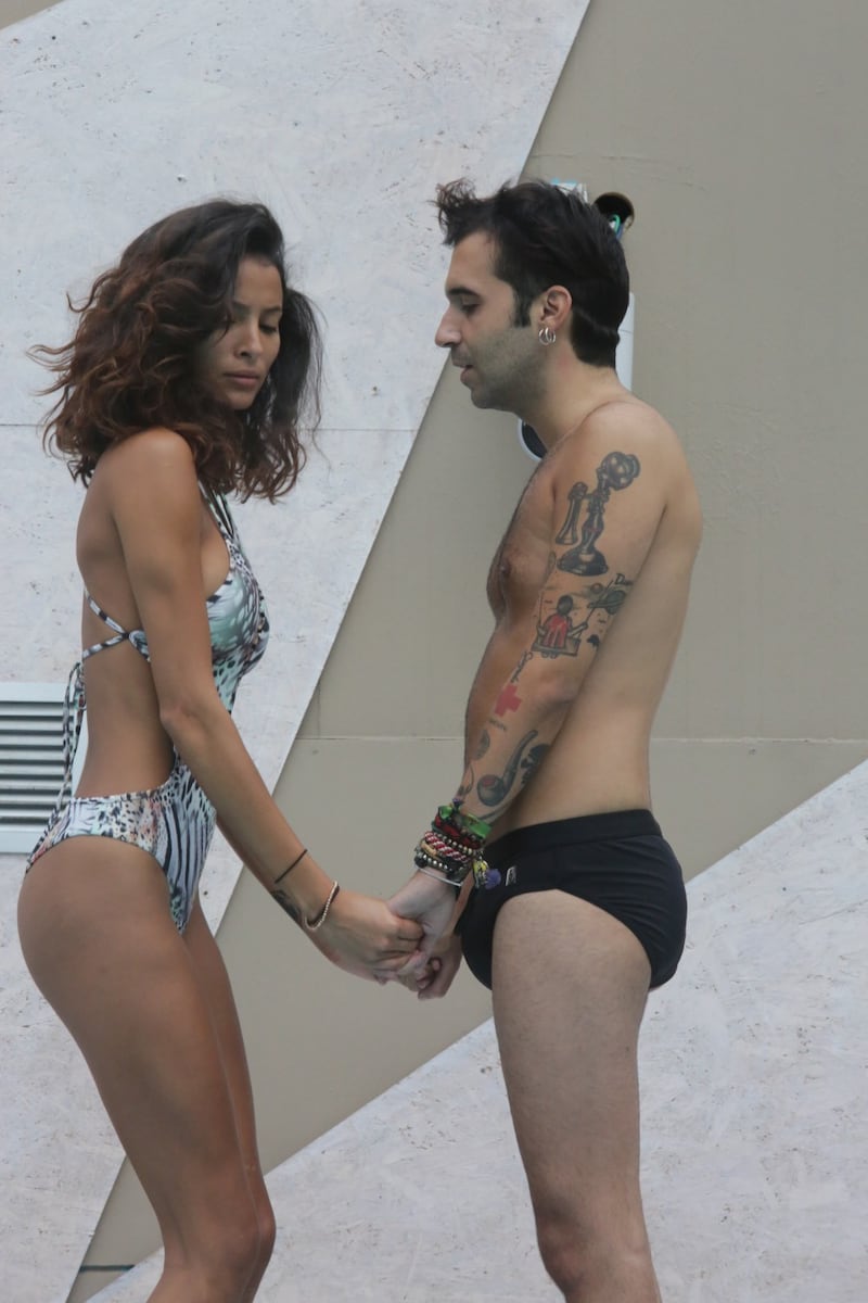 Valeria Marini e Mariana Rodriguez hot al GF Vip 71