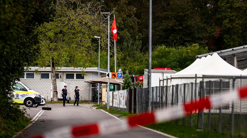 Morte al rave, preso uno svizzero. Dai bossoli alla fuga: tutti i dubbi