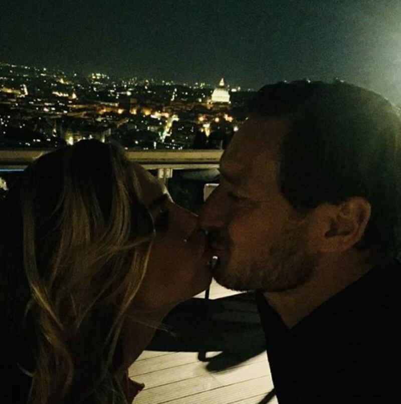 Francesco Totti e Ilary Blasi, le foto più belle 4