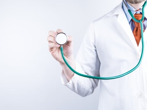 Prolattinoma, di cosa si tratta e come si manifesta?