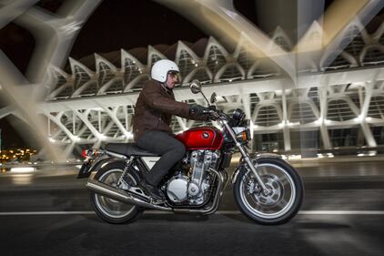 Prova Honda CB1100 11