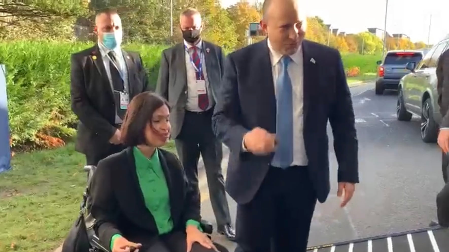 Le gaffe: ministra disabile esclusa, Biden dorme