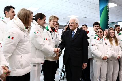 Mattarella al Villaggio olimpico di Milano 9