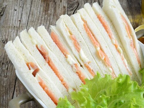 "Richiamo per rischio microbiologico": nuovo allarme Listeria sul cibo