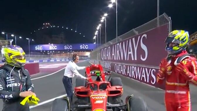 Max, sempre lui il padrone. E il bimbo Ferrari emoziona