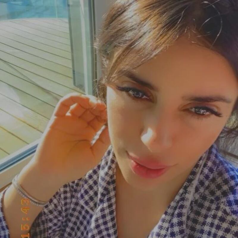 Lady Fabregas impazza sui social 1