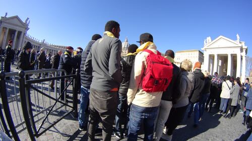 Giubileo dei Migranti, migliaia di profughi da Papa Francesco 8