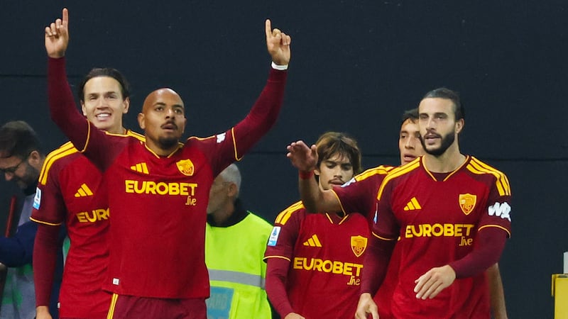 La Roma schianta 5-2 l’Udinese e si avvicina a Inter e Lazio