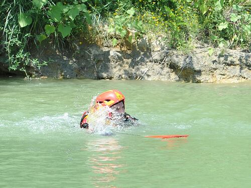 Tragedia nel Modenese. Due sorelle di 8 e 18 anni inghiottite dal fiume