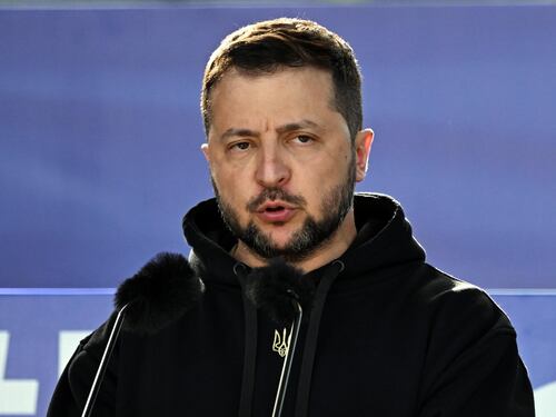 Liste di proscrizione sul clima, i guai di Zelensky e Italia Twiga: quindi, oggi...