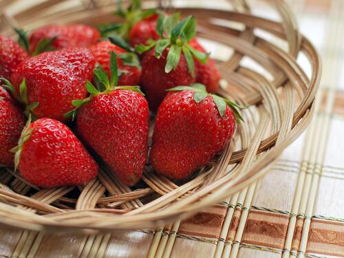 Fragole, benefici e virtù del frutto antiage