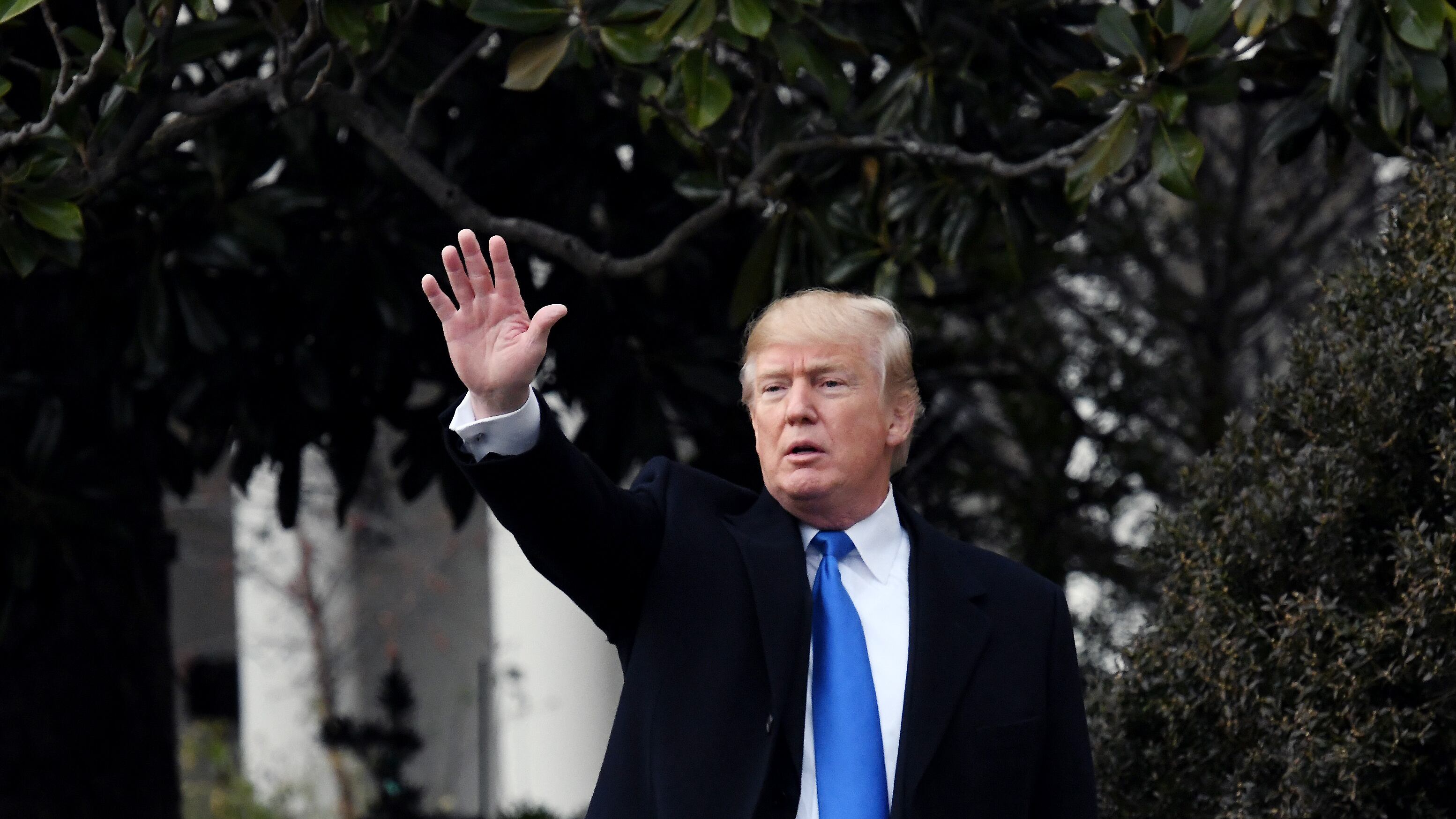Guerra commerciale Usa-Ue. Donald fa infuriare l'Europa