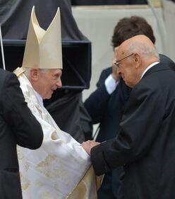 Giorgio Napolitano, un ritratto dei suoi anni da Presidente della Repubblica attraverso le immagini 12