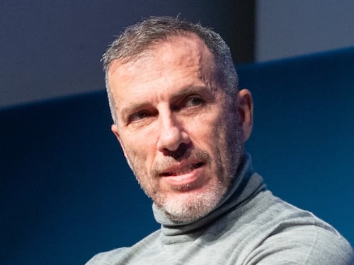 Tim vola con Barclays e scommette su Poste