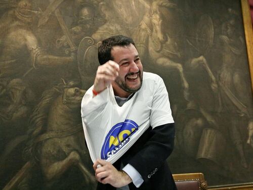 Lega Nord, Matteo Salvini: "Renzi deve andare a casa"