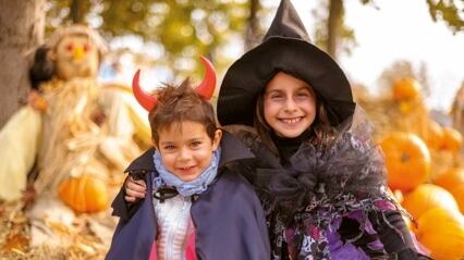 Halloween a Mirabilandia fra zucche, scherzetti e orde di zombie