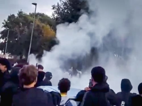 Caos nei licei di Torino: occupazioni violente, distruzione e aggressioni a studenti e personale
