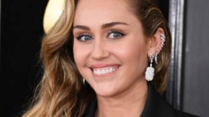 Nuovo amore per Miley Cyrus? Avvistata insieme al cantante Cody Simpson