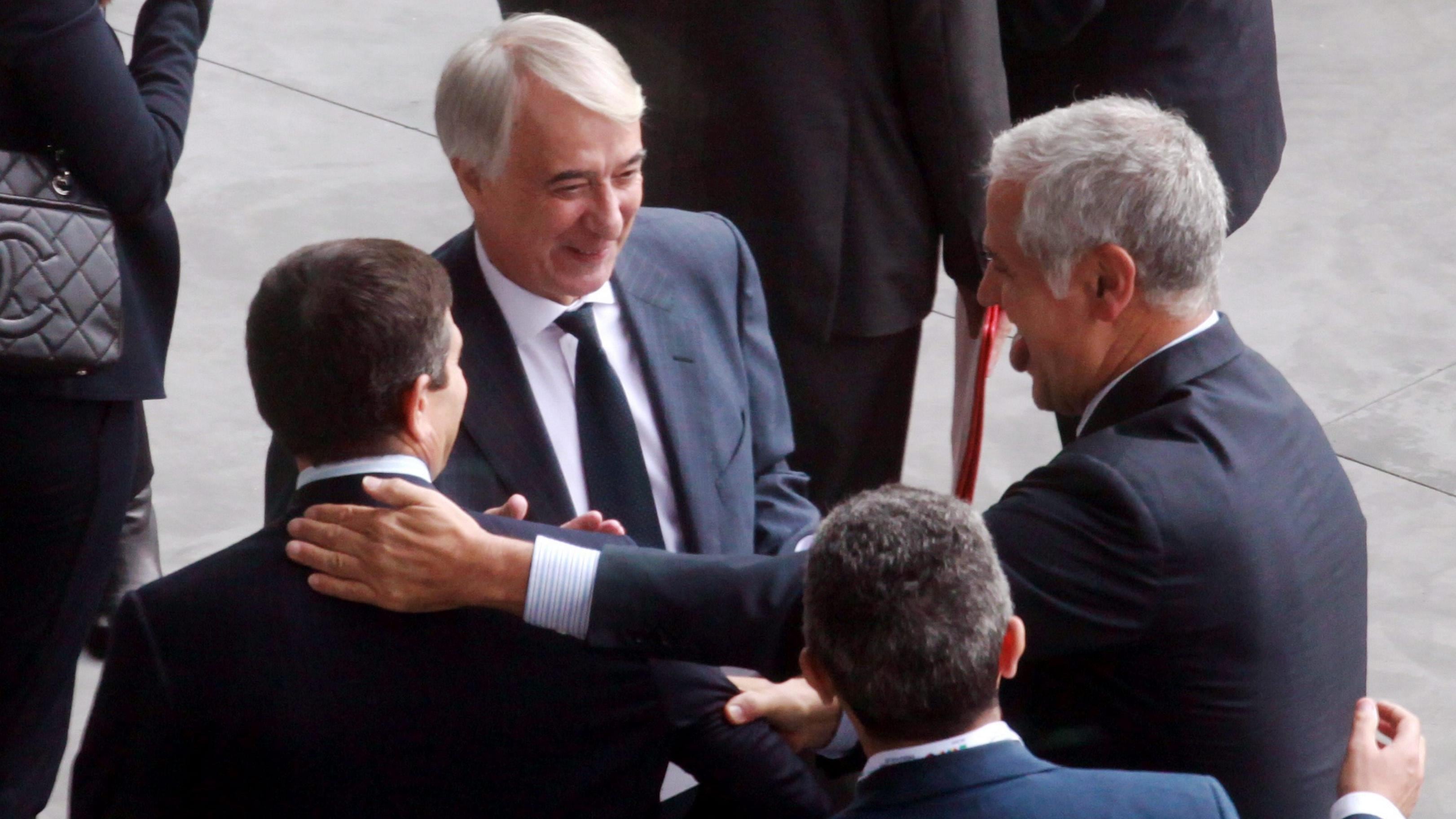 Scontro Udc-Pd sulle dimissioni Pisapia, la capogruppo con Renzi