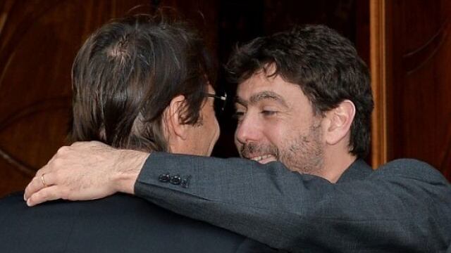 Agnelli difende Sarri e Paratici: "Critiche fuori luogo, noi siamo contenti"