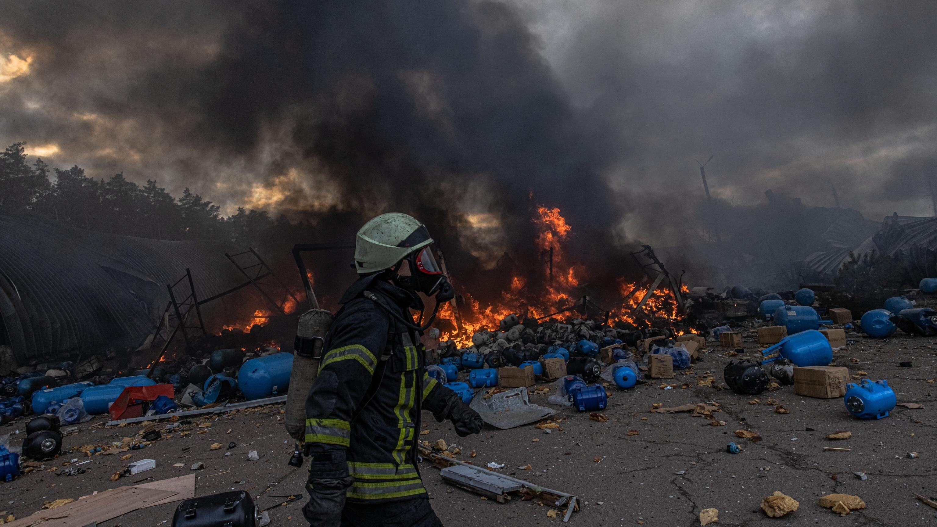"Offerta" di Zelensky: il Donbass, la Crimea e Kiev fuori dalla Nato
