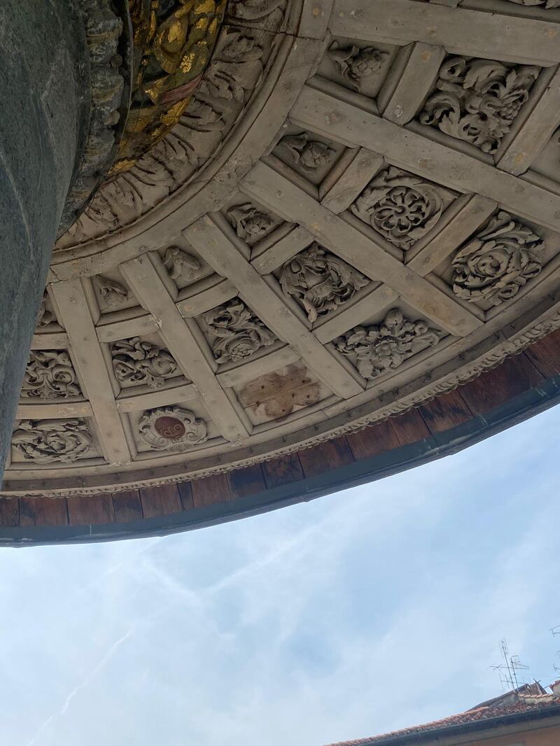 Prato, crolla formella del pulpito di Donatello 3