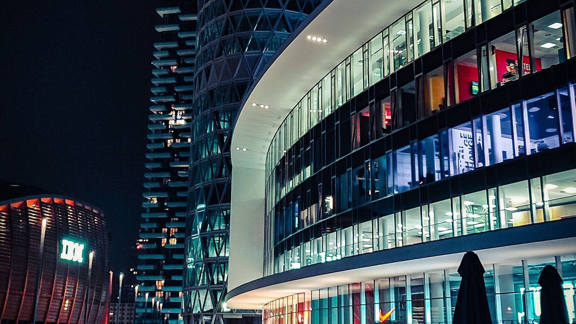La città del design: tour tra atelier di progettisti e architetti, hotel dai concept innovativi e flagship