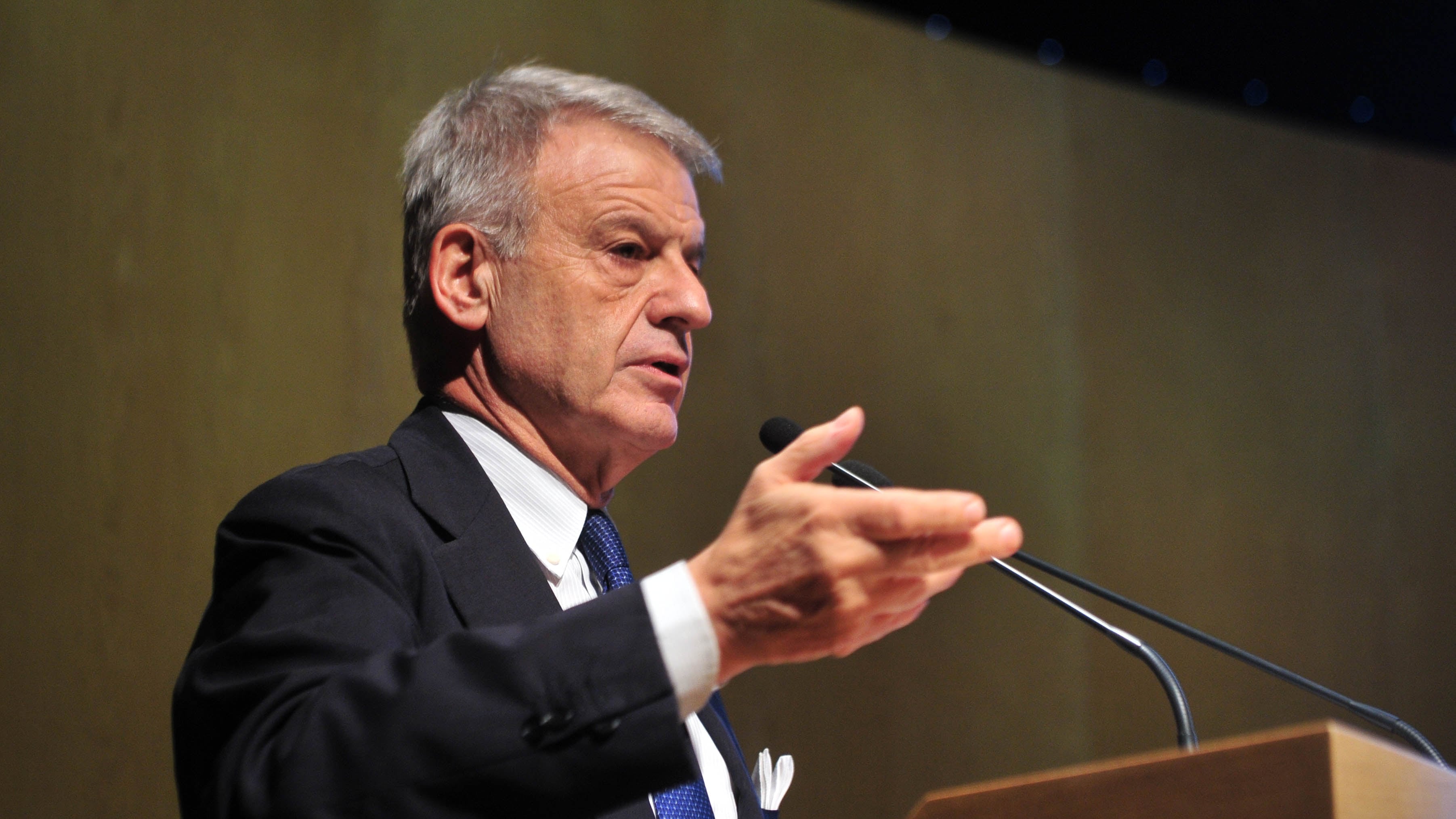 Corrado Clini: "L'Ilva è stata svenduta: nel 2012 valeva quasi 9 miliardi"