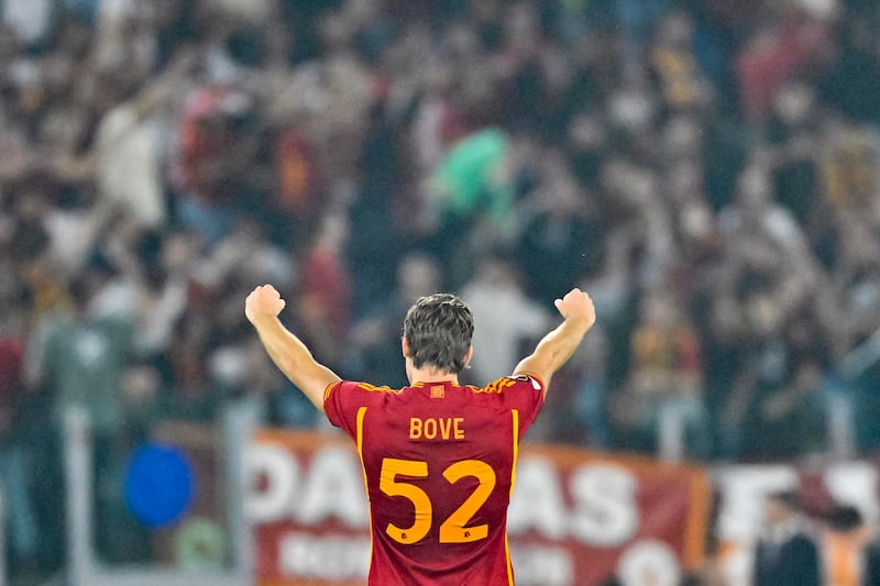 Bove gol Roma Slavia Praga