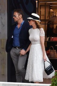 La moglie di Rocco Siffredi  infiamma Cannes 3