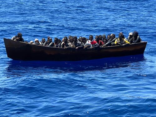 "Blocco navale? Ecco come". Piantedosi traccia la rotta sui migranti