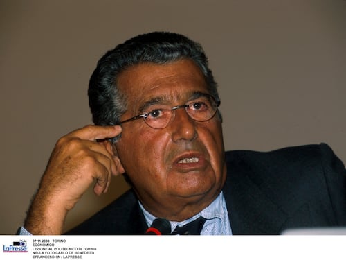 De Benedetti fa come Prodi: ''Favorevole a un governo Pd con Berlusconi''