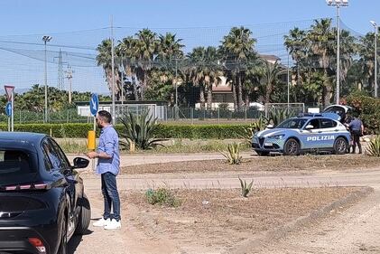 Sedicenne alla guida fugge da posto di blocco, muore un 17enne: guarda le foto  3