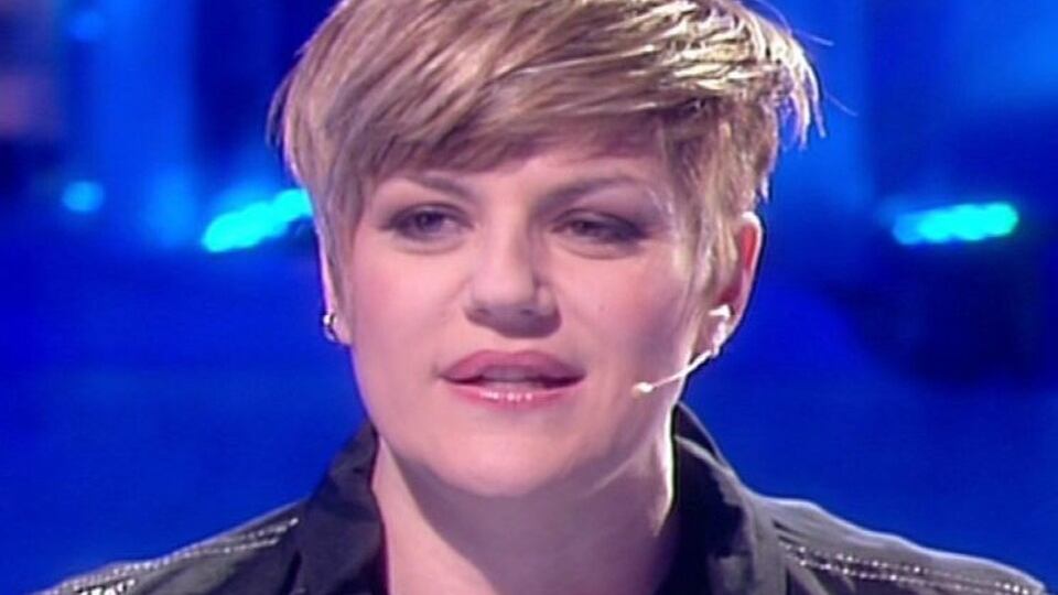 Manuela Villa: "Anoressica perché il mondo della tv non accettava il mio corpo"