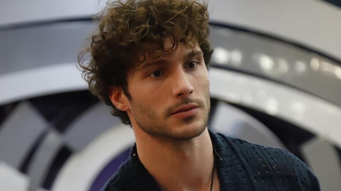 "È stato un pezzo importante d'Italia". Federico Massaro e il mistero del nonno al Grande Fratello