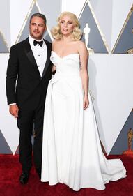 Lady Gaga agli Oscar 2016: foto 10