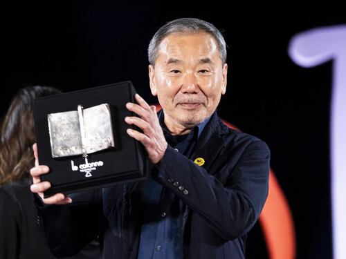 La letteratura secondo Murakami: "Per me scrivere è una gioia"