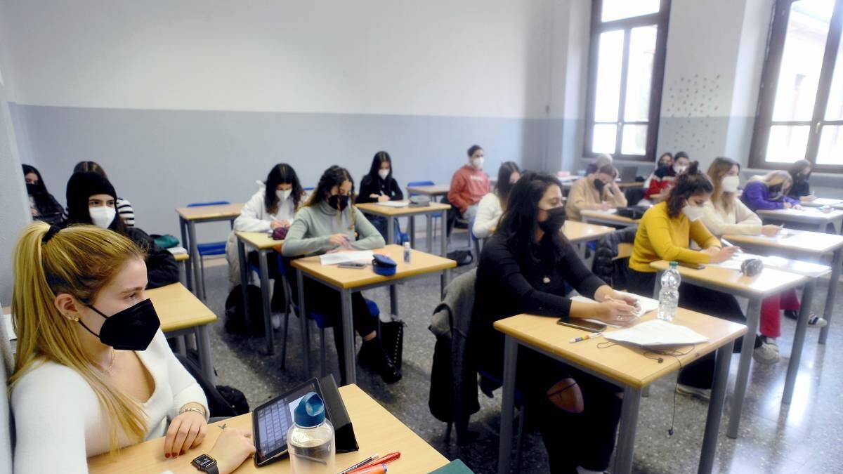 Gestione contagi Covid a scuola: cosa cambia dal 1° aprile