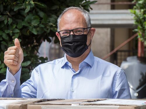 Pd, sì a Gualtieri-Lepore. È già scontro sui dati alle primarie sovietiche